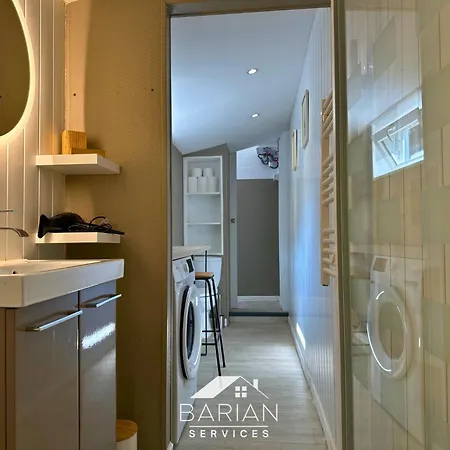 7min De La - Maison Typique - Cour Privative