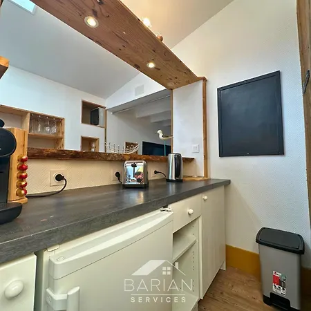 Casa vacanze 7min De La - Maison Typique - Cour Privative *