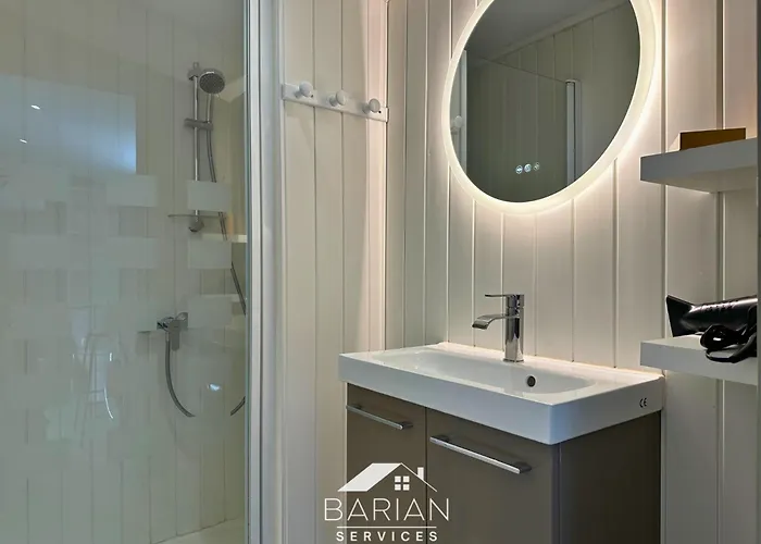 7min De La - Maison Typique - Cour Privative * Fouras