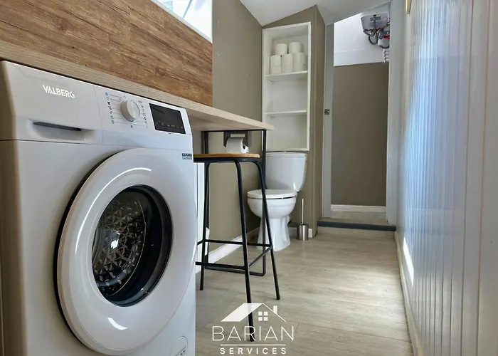 Vakantiehuis 7min De La - Maison Typique - Cour Privative *