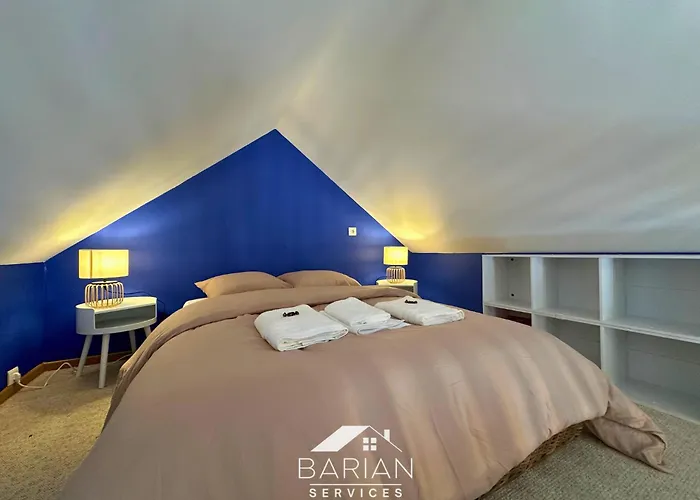 7min De La - Maison Typique - Cour Privative * Fouras